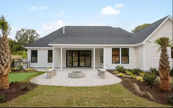 The Ponds vs Summers Corner: A Side-by-Side Comparison for Family-Friendly Living in Summerville SC