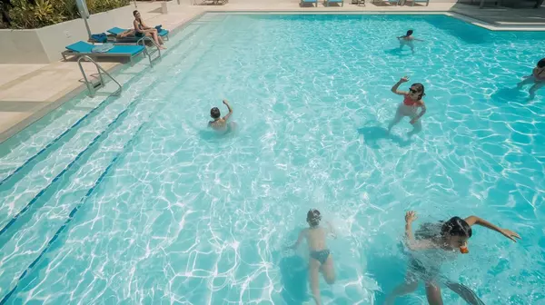 The Summerville Lifestyle: Unveiling Communities with the Best Pools, Trails, and Gyms