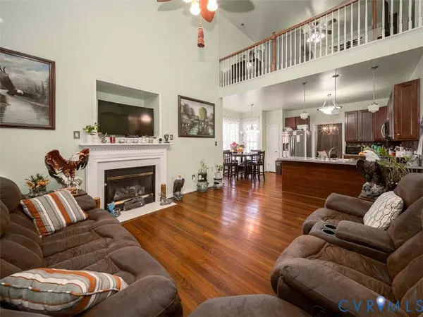 4506 Cara Hill LN, Chester, VA 23831