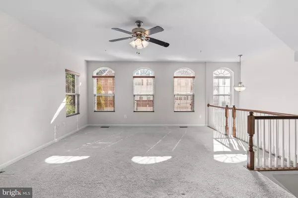 7571 STONEHOUSE RUN DR, Glen Burnie, MD 21060