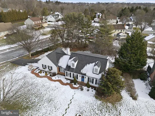 1710 CROSSFIELD DR, Lancaster, PA 17603