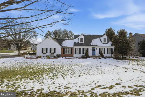 1710 CROSSFIELD DR, Lancaster, PA 17603