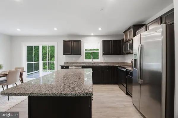 369 E CALVERT XING, North East, MD 21901
