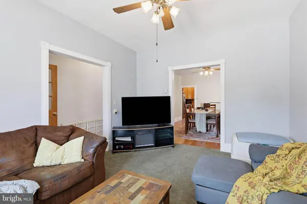 506 W MARKET ST, Orwigsburg, PA 17961