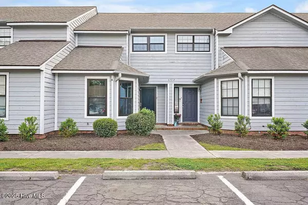 1707 41st ST #Apt E, Wilmington, NC 28403