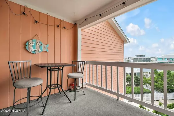 1615 Carolina Beach AVE N #Apt E15, Carolina Beach, NC 28428