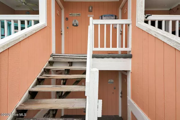 1615 Carolina Beach AVE N #Apt E15, Carolina Beach, NC 28428