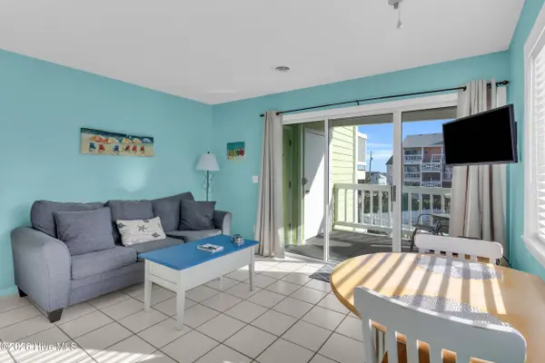 1618 Canal DR #Apt C44, Carolina Beach, NC 28428