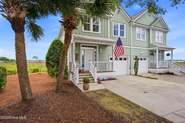 233 River Gate LN, Wilmington, NC 28412