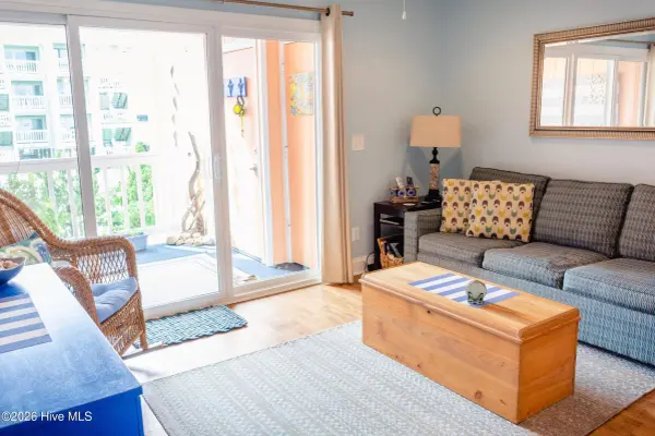 1615 Carolina Beach AVE N #Apt E5, Carolina Beach, NC 28428