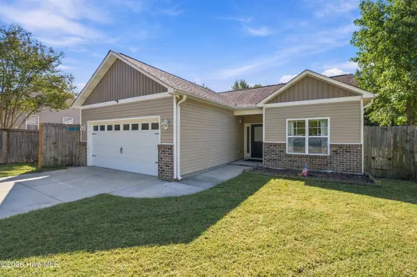 8795 Lanvale Oaks DR NE, Leland, NC 28451