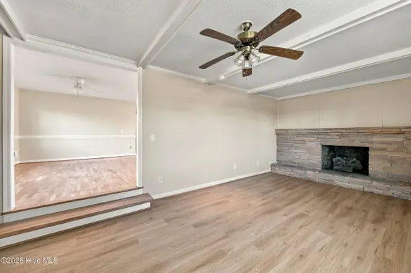 1650 N Kerr AVE, Wilmington, NC 28405