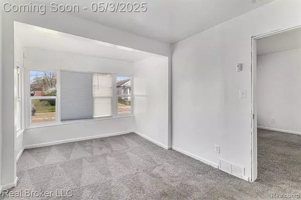 21715 NEVADA Avenue, Eastpointe, MI 48021