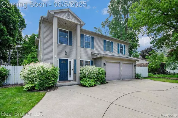 18624 Irving Street, Livonia, MI 48152