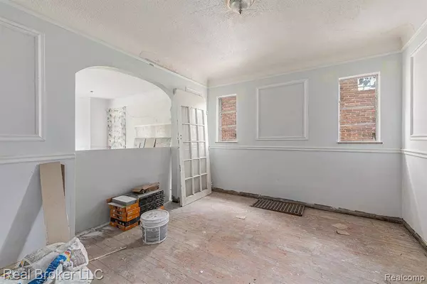 9236 Manistique Street, Detroit, MI 48224