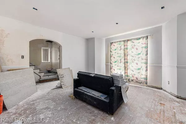 9236 Manistique Street, Detroit, MI 48224