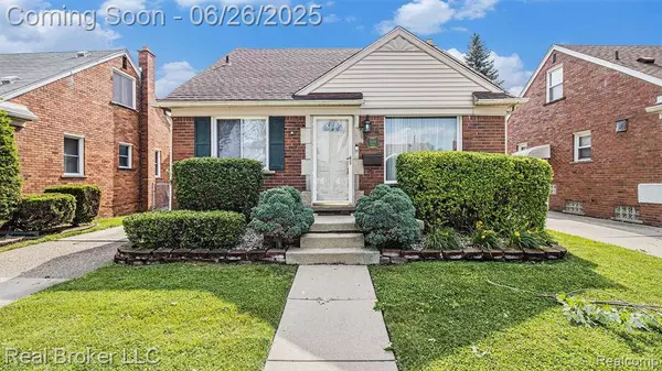 9269 Hubert Avenue, Allen Park, MI 48101