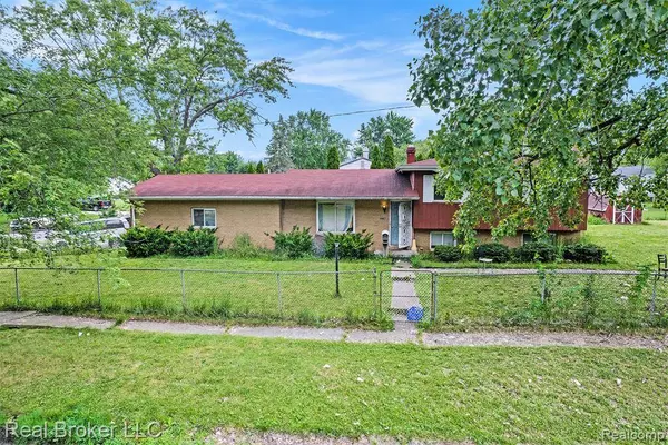 2236 Rosenfield Drive, Flint, MI 48505