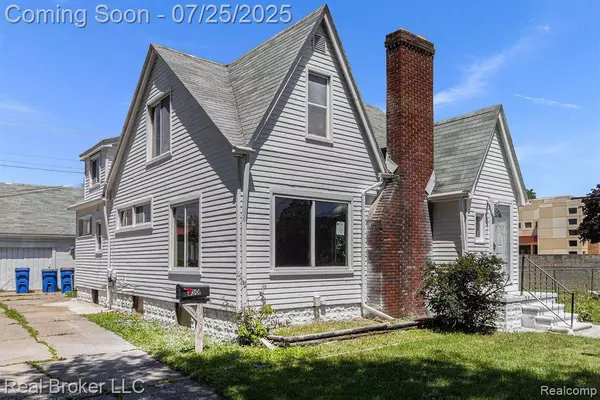 8301 Dodge Avenue, Warren, MI 48089