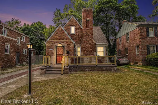 15763 Mansfield Street, Detroit, MI 48227