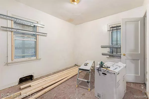 19922 Stahelin Avenue, Detroit, MI 48219