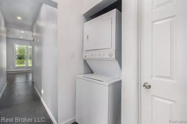 14167 Cedargrove Street, Detroit, MI 48205