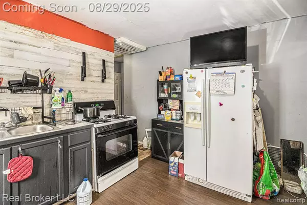 18865 Lamont Street, Detroit, MI 48234