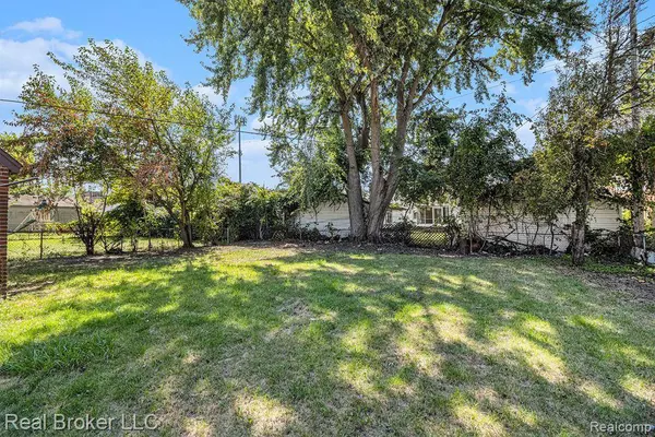 14531 Whitcomb Street, Detroit, MI 48227