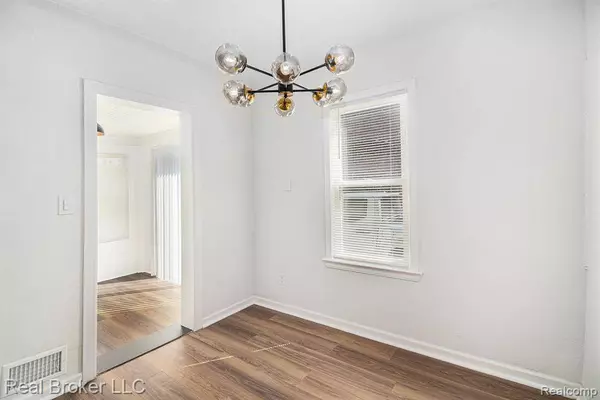 14531 Whitcomb Street, Detroit, MI 48227