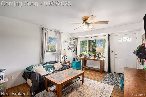 2609 15th Avenue, Port Huron, MI 48060