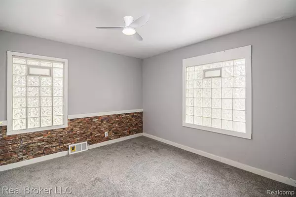 14480 Wade Street, Detroit, MI 48213