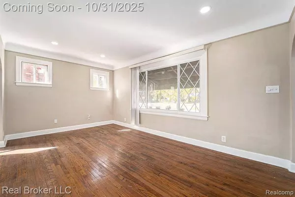 12086 Glenfield Street, Detroit, MI 48213