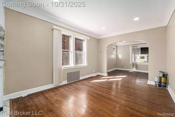 12086 Glenfield Street, Detroit, MI 48213