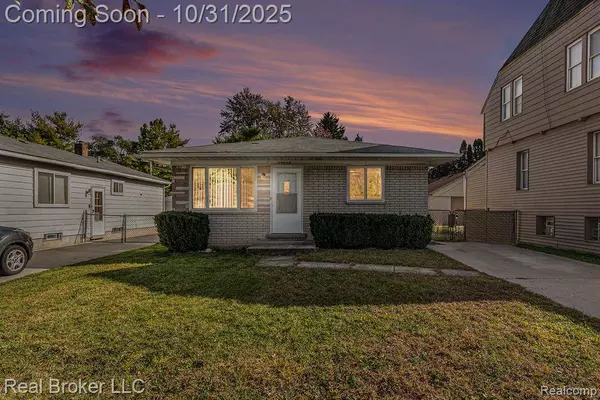 32438 Linderman Avenue, Warren, MI 48093