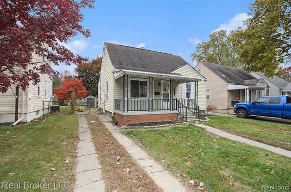 1114 Whitcomb Avenue, Royal Oak, MI 48073