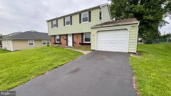 40 MARSHAL LN, Willingboro, NJ 08046