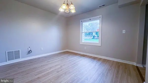 40 MARSHAL LN, Willingboro, NJ 08046