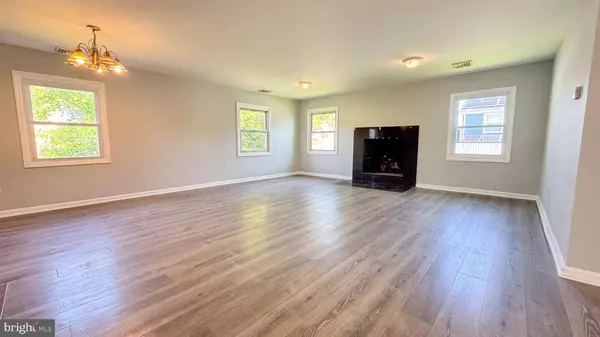 61 PINAFORE LN, Willingboro, NJ 08046