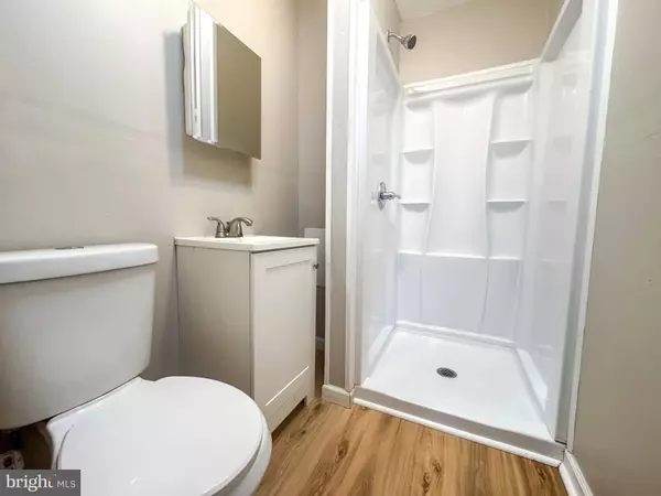 27-29 E ADAMS ST, Paulsboro, NJ 08066