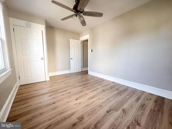 27-29 E ADAMS ST, Paulsboro, NJ 08066