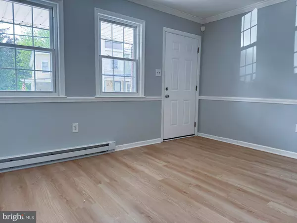 43 CHURCH ST, Mount Holly, NJ 08060