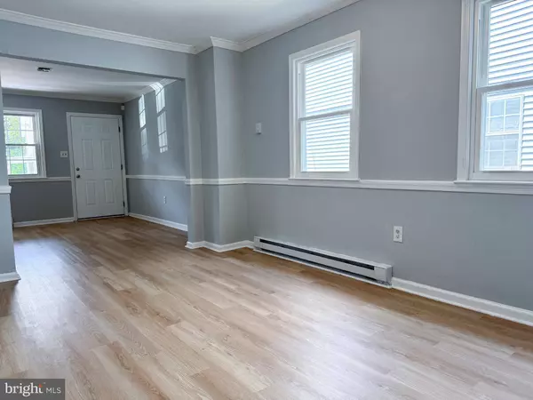 43 CHURCH ST, Mount Holly, NJ 08060