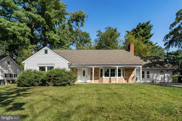 11 WELDON LN, Willingboro, NJ 08046