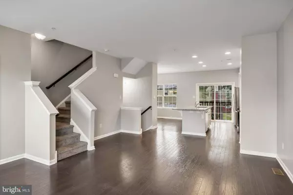 33 IRON GATE RD, Sicklerville, NJ 08081