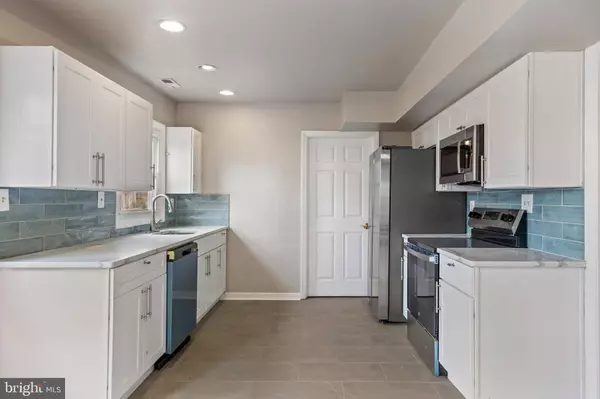 15 MARBLESTONE LN, Willingboro, NJ 08046