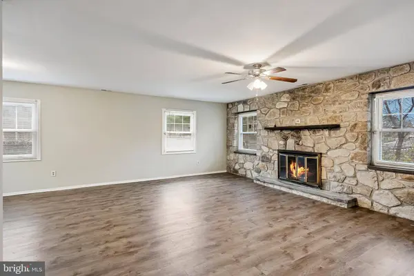 47 HOLSTONE LN, Willingboro, NJ 08046