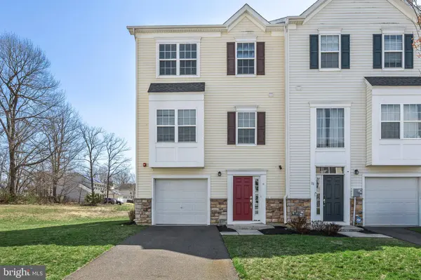 13 IRON GATE RD, Sicklerville, NJ 08081