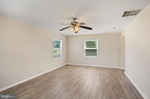 62 BRIERDALE LN, Willingboro, NJ 08046