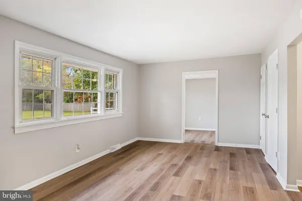 507 OAKLAND AVE, Berlin, NJ 08009