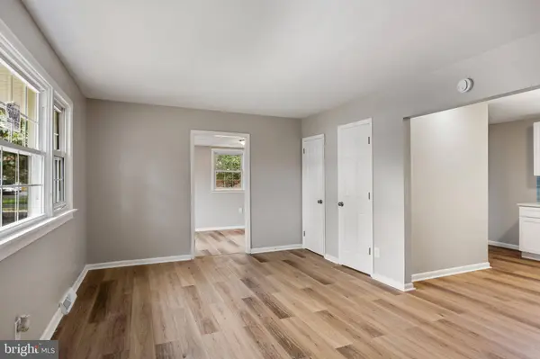 507 OAKLAND AVE, Berlin, NJ 08009